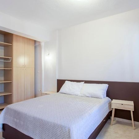 Sea La Vie Apartment Hanioti Bagian luar foto