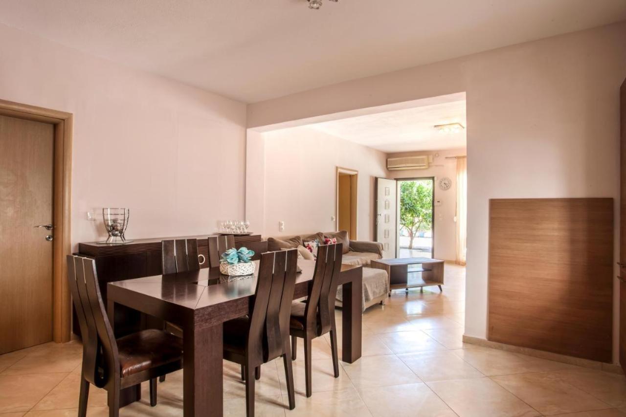 Sea La Vie Apartment Hanioti Bagian luar foto
